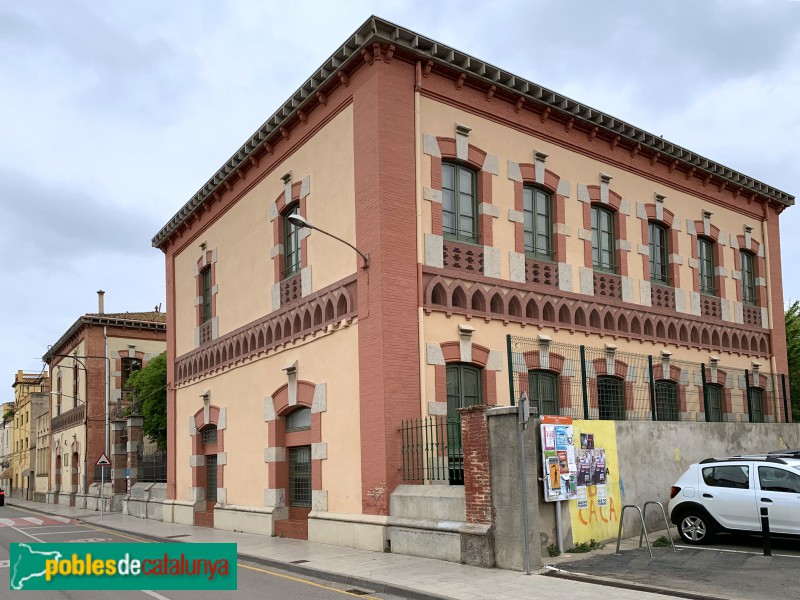 La Bisbal d'Empordà - Escoles Públiques (Foto: Albert Esteves, 2019) La Bisbal d'Empordà - Escoles Públiques