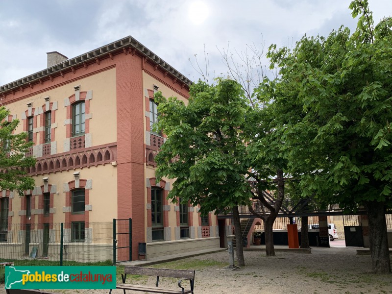 La Bisbal d'Empordà - Escoles Públiques (Foto: Albert Esteves, 2019) La Bisbal d'Empordà - Escoles Públiques