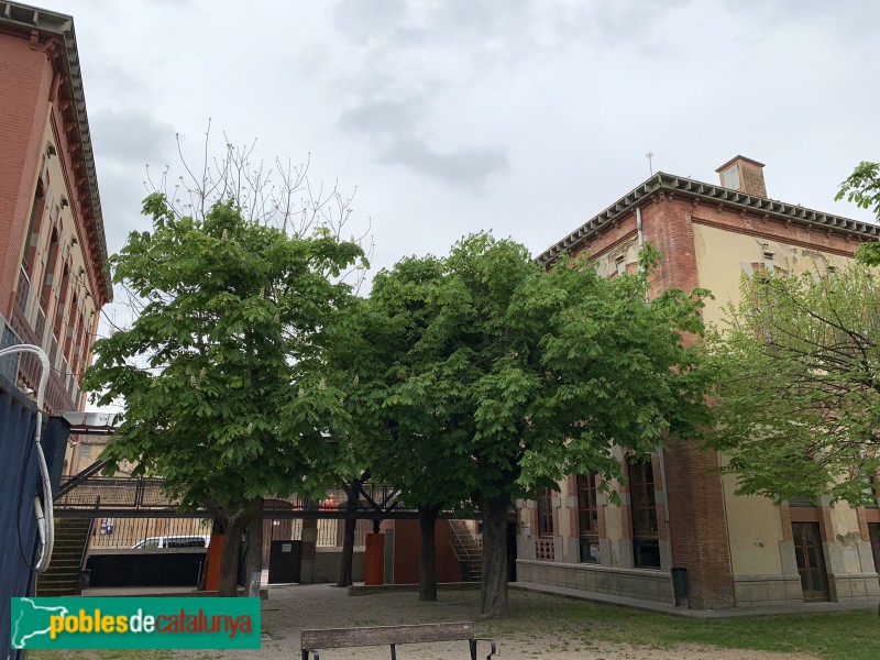 La Bisbal d'Empordà - Escoles Públiques (Foto: Albert Esteves, 2019) La Bisbal d'Empordà - Escoles Públiques