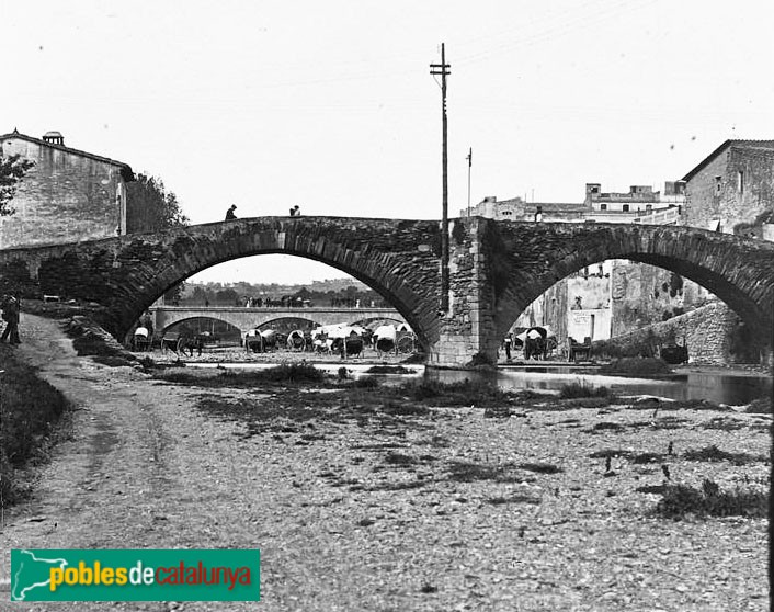La Bisbal d'Empordà - Pont Vell (Foto: Josep Salvany -Fons Salvany, Biblioteca de Catalunya-, 1913) La Bisbal d'Empordà - Pont Vell