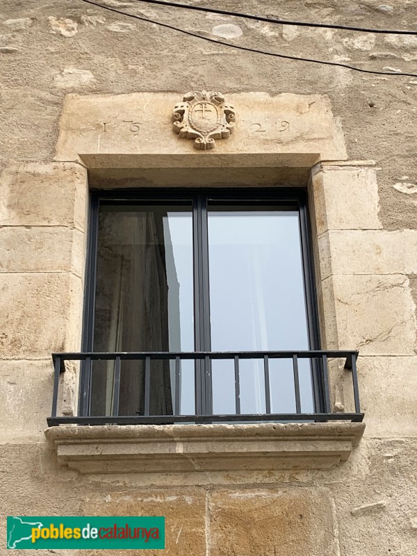 La Bisbal d'Empordà - Can Caselles (Can Dalmau) (Foto: Albert Esteves, 2019) La Bisbal d'Empordà - Can Caselles (Can Dalmau)