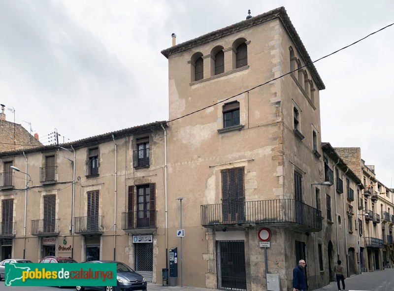 La Bisbal d'Empordà - Carrer Raval, 1 (Foto: Albert Esteves, 2019) La Bisbal d'Empordà - Carrer Raval, 1