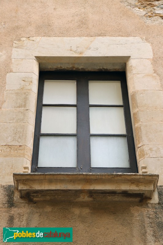 La Bisbal d'Empordà - Carrer Raval, 1 (Foto: Albert Esteves, 2019) La Bisbal d'Empordà - Carrer Raval, 1