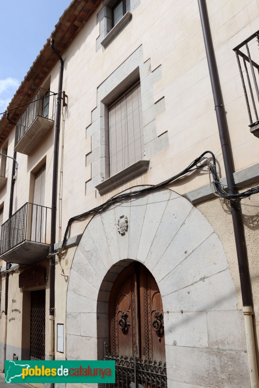 La Bisbal d'Empordà - Carrer Valls d'en Colomer, 14 (Foto: Albert Esteves, 2019) La Bisbal d'Empordà - Carrer Valls d'en Colomer, 14