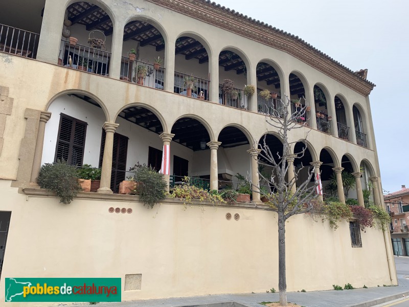 La Bisbal d'Empordà - Carrer del Pont, 13 (Foto: Albert Esteves, 2019) La Bisbal d'Empordà - Carrer del Pont, 13