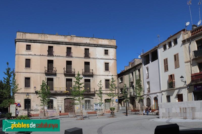 Olesa de Montserrat - Plaça de les Fonts