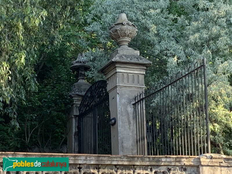 Martorell - Torre d'en Malla, port del jardí