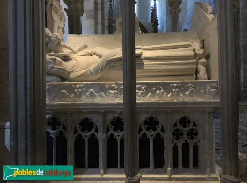 Monestir de Santes Creus - Sepulcre de la reina Blanca d'Anjou