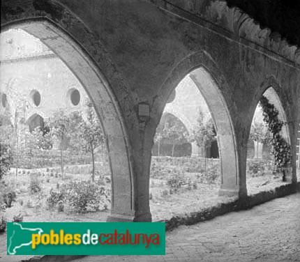 Monestir de Santes Creus - Claustre posterior