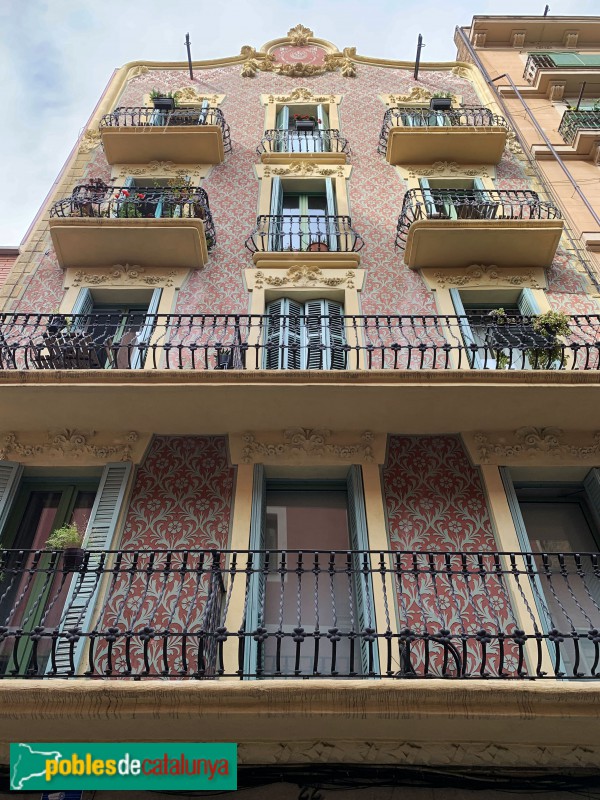 Barcelona - Casa Agustí Trilla (Berga, 22-24)