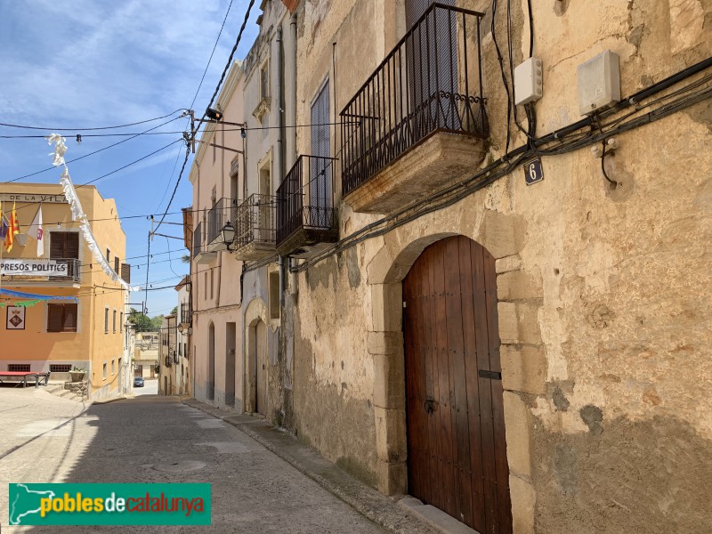 Nulles - Carrer de la Font