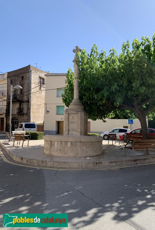 El Pla de Santa Maria - Creu de la plaça