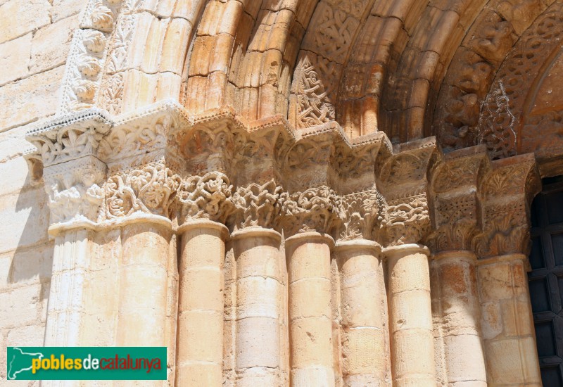 El Pla de Santa Maria - Església de Sant Ramon, portada