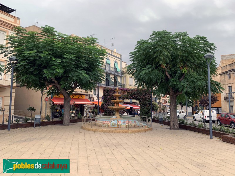 El Perelló - Font de la Plaça (Foto: Albert Esteves, 2019) El Perelló - Font de la Plaça