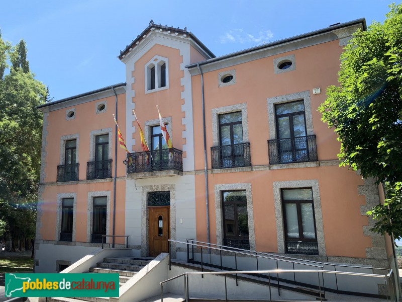 Puigcerdà - Torre Viladomiu (Casa Fabra)