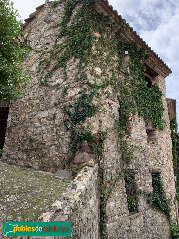 Mont-ral - Farena (Foto: Albert Esteves, 2019) Mont-ral - Farena