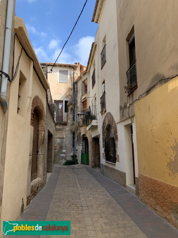 Alcover - Carrer Estela amb Ca Tassà al fons