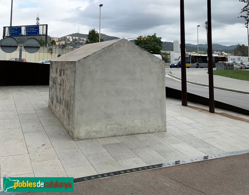 Barcelona - Monument a les Cases Barates