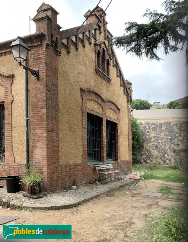 Barcelona - Casa de les Aigües de Trinitat Vella