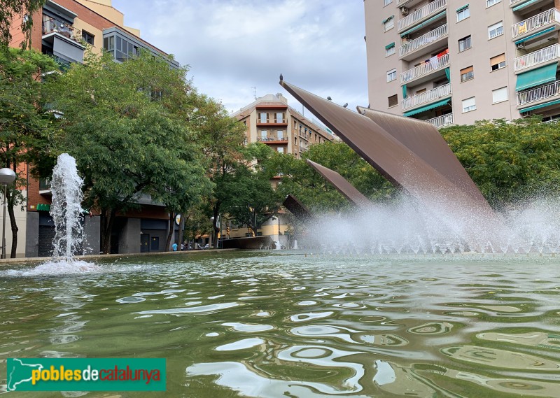 Barcelona - Guéiser de la plaça d'Islàndia