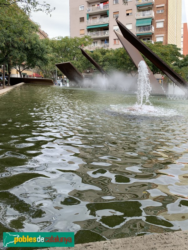 Barcelona - Guéiser de la plaça d'Islàndia