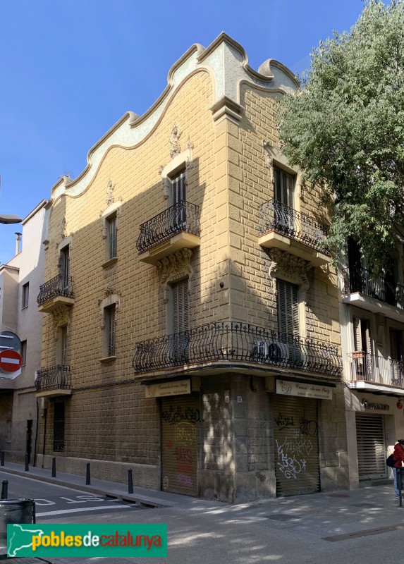 Barcelona - Casa Emili Bové (Foto: Albert Esteves, 2019) Barcelona - Casa Emili Bové