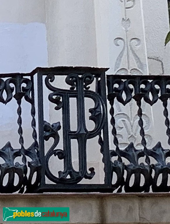 Barcelona - Gran de Sant Andreu, 176, detall barana (Foto: Albert Esteves, 2019) Barcelona - Gran de Sant Andreu, 176, detall barana