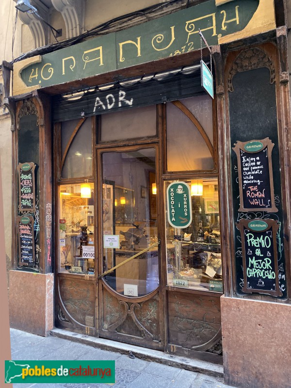 Barcelona - Granja del carrer Banys Nous (Foto: Albert Esteves, 2019) Barcelona - Granja del carrer Banys Nous