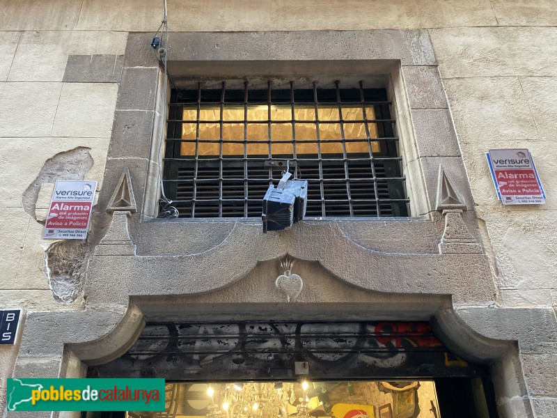 Barcelona - Església de Sant Felip Neri, carrer de la Palla