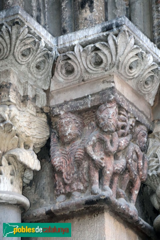 Església de Santa Maria del Pi. Porta de l'Avemaria