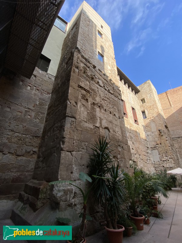 Barcelona - Muralla del carrer Regomir