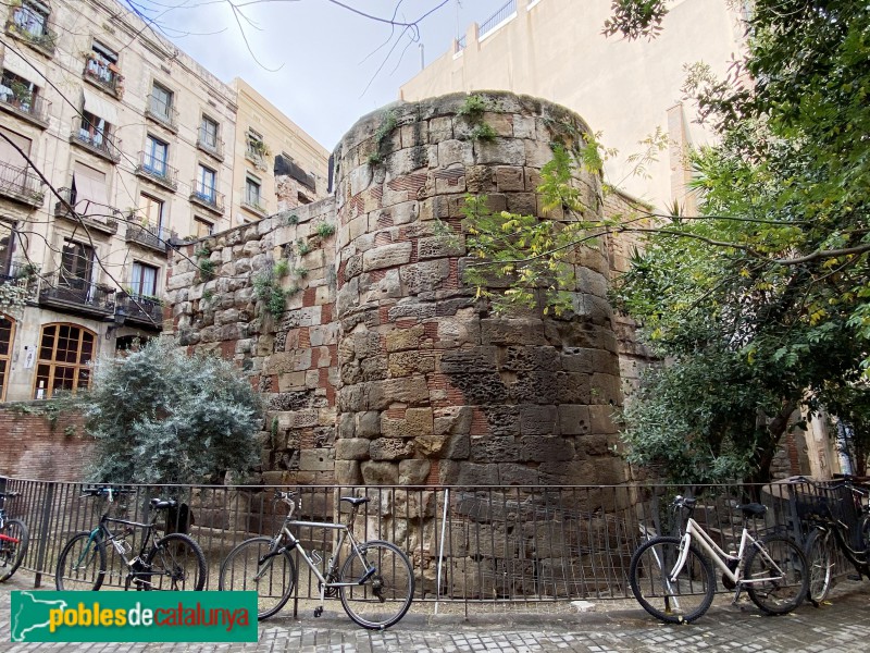 Barcelona - Muralla de la plaça Traginers