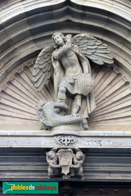 Barcelona - Basílica de la Mercè, porta de Sant Miquel