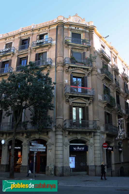 Barcelona - Fontanella, 14