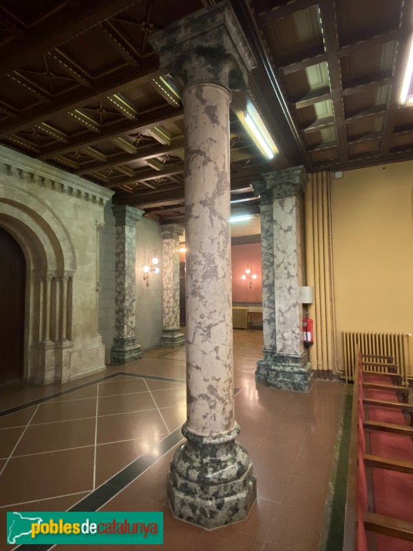 Barcelona - La Balmesiana. Sala d'actes