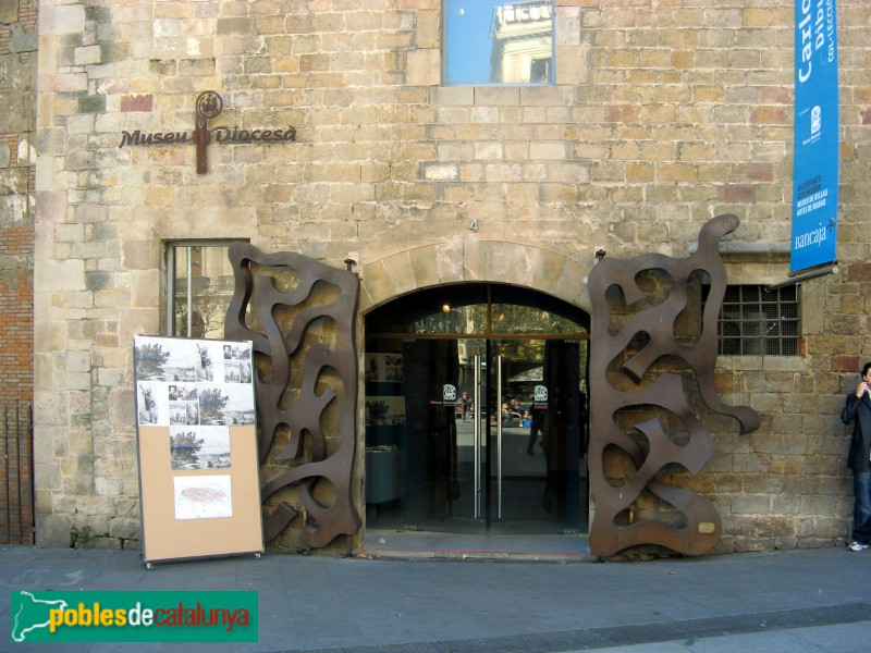 Barcelona - Portes del Museu Diocesà