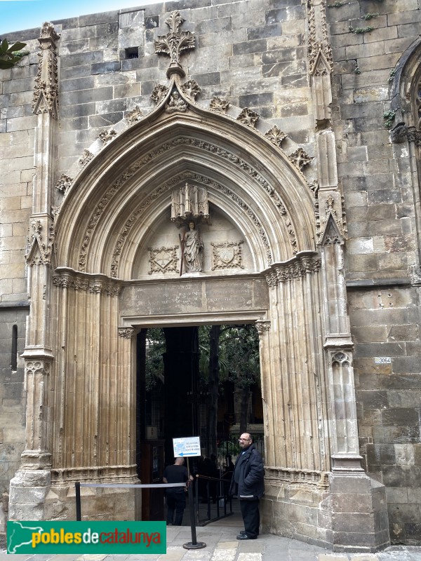 Barcelona - Catedral. Porta de Santa Eulàlia