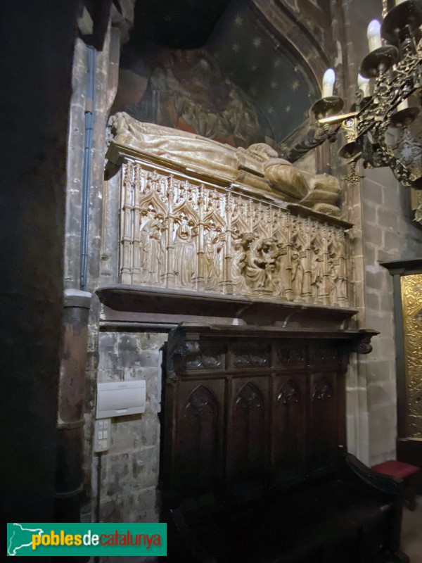 Barcelona - Catedral. Sepulcre de Sança Ximenis