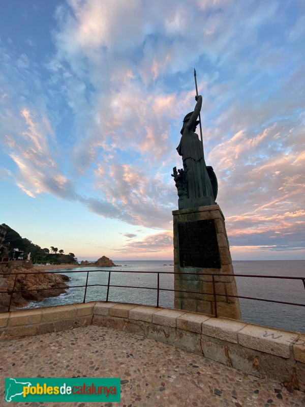 Tossa de Mar - Estàtua de Minerva