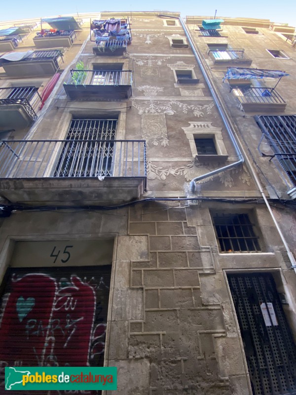 Barcelona - Sant Pere Mitjà, 45