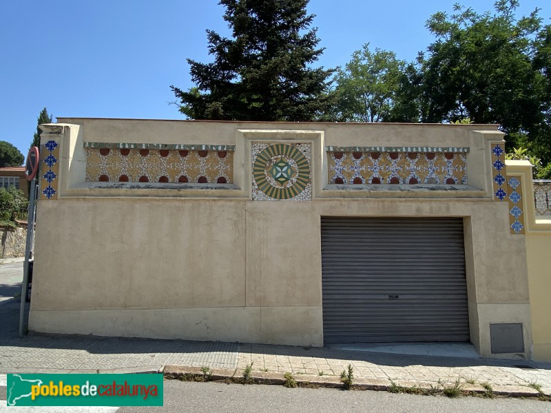 Barcelona - Dominics, 31. Tanca del jardí