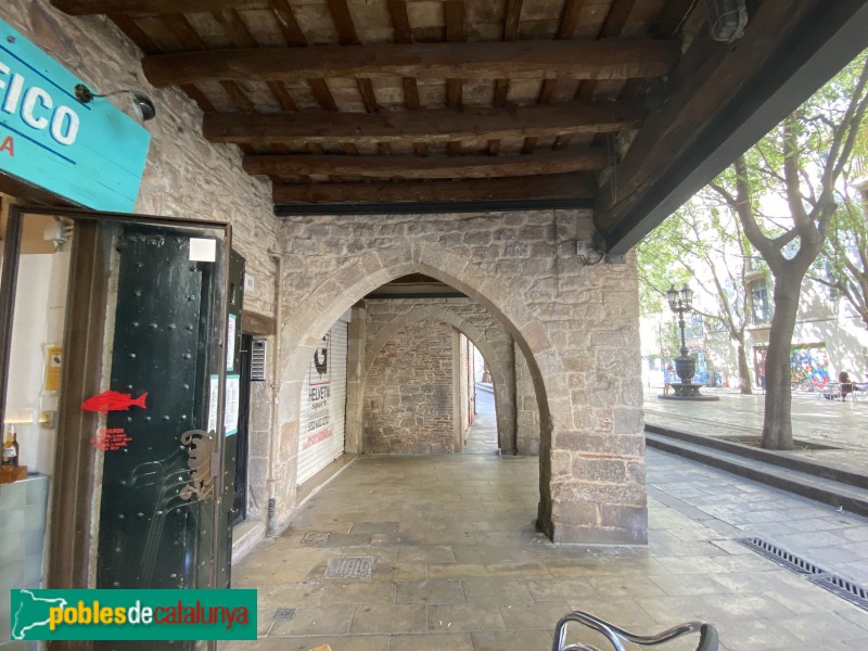 Barcelona - Casa porxada de Sant Agustí Vell (Foto: Albert Esteves, 2020) Barcelona - Casa porxada de Sant Agustí Vell