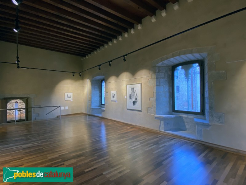 Calonge - Palau del castell. Sala gòtica (Foto: Albert Esteves, 2020) Calonge - Palau del castell. Sala gòtica