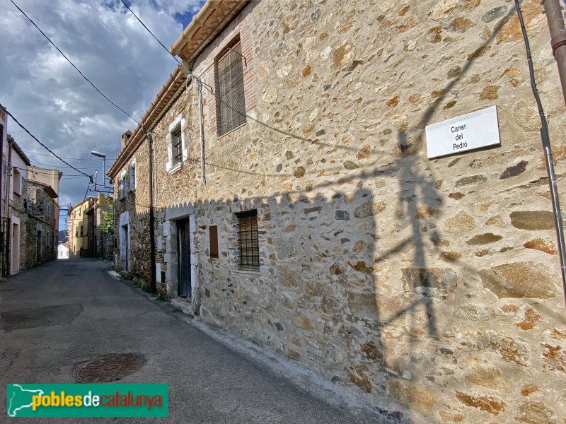 Calonge - Carrer del Pedró (Foto: Albert Esteves, 2020) Calonge - Carrer del Pedró