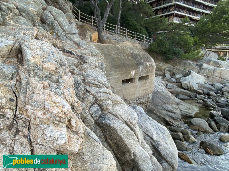 Sant Antoni de Calonge - Búnquer de la Torre Valentina (Foto: Albert Esteves, 2020) Sant Antoni de Calonge - Búnquer de la Torre Valentina