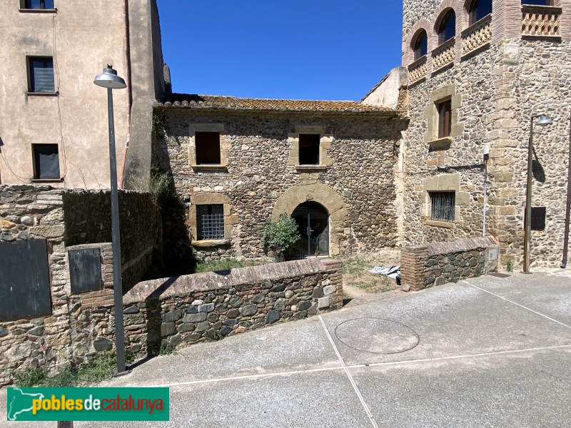Cruïlles - Casa de 1674 (Foto: Albert Esteves, 2020) Cruïlles - Casa de 1674