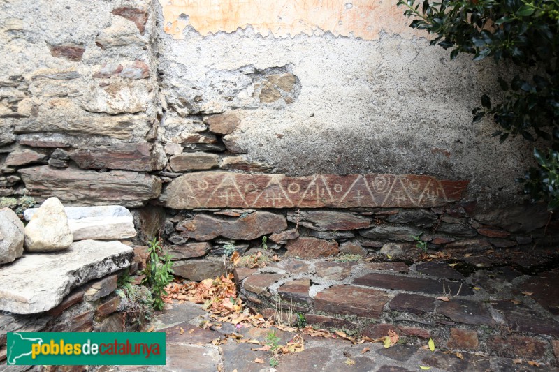 Bausen - Església de Sant Pere ad Vincula (Foto: Albert Esteves, 2020) Bausen - Església de Sant Pere ad Vincula
