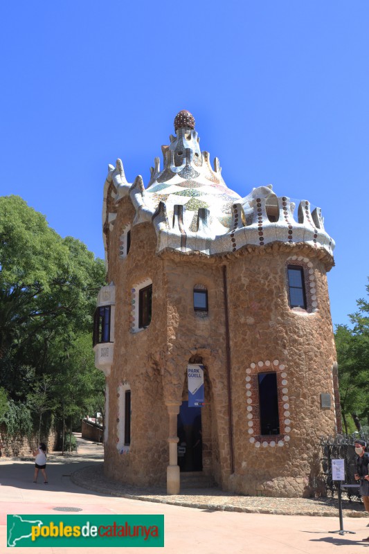 Barcelona - Park Güell. Casa del guarda (Foto: Albert Esteves, 2020) Barcelona - Park Güell. Casa del guarda