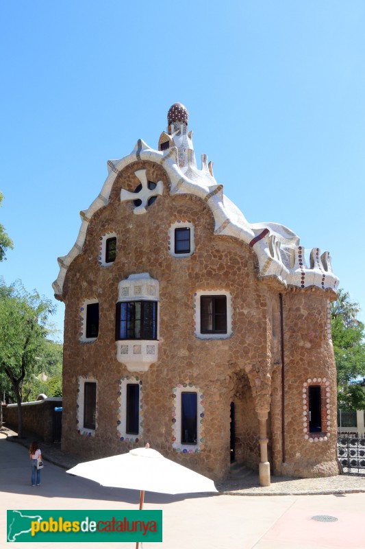 Barcelona - Park Güell. Casa del guarda (Foto: Albert Esteves, 2020) Barcelona - Park Güell. Casa del guarda