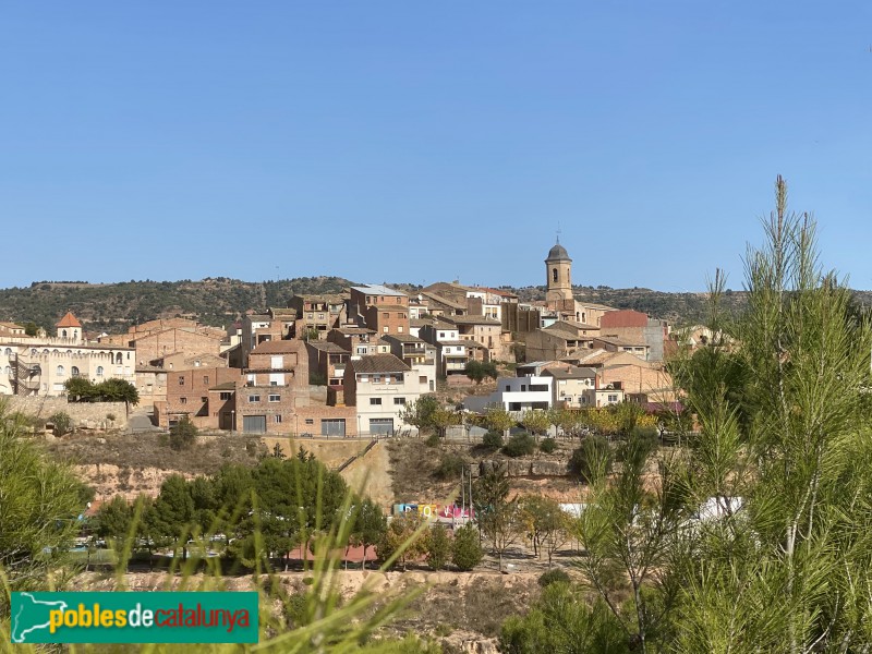 El poble de Bovera